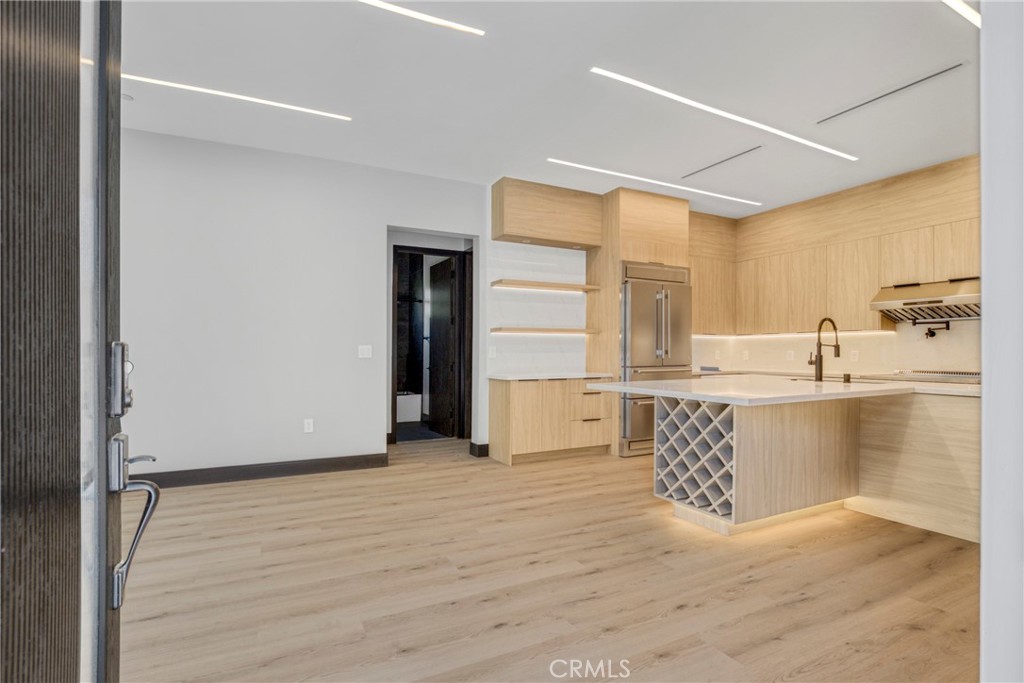 MLS #SR25257835 image #0