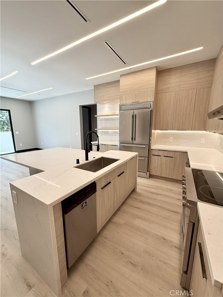 MLS #SR25257835 image #4