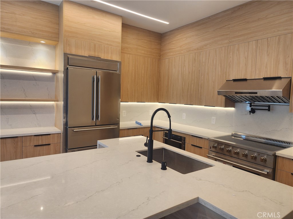 MLS #SR25257835 image #7