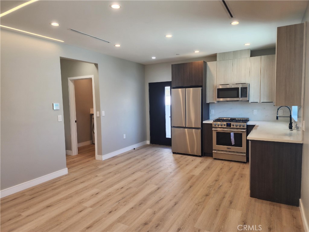 MLS #SR25257877 image #11