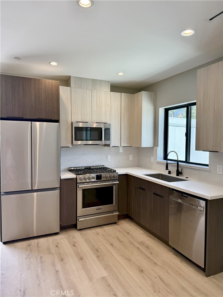 MLS #SR25257877 image #14