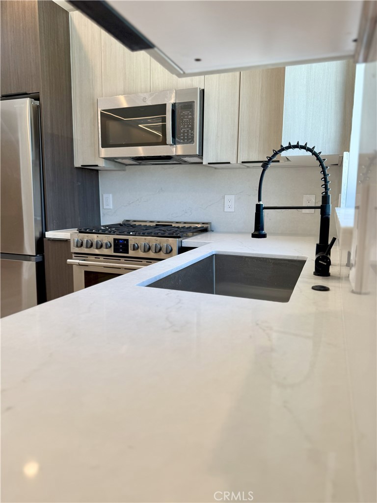 MLS #SR25257877 image #9