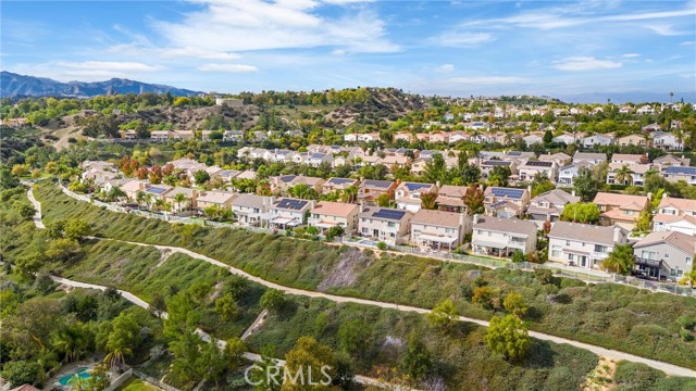 MLS #SR25257887 image #8