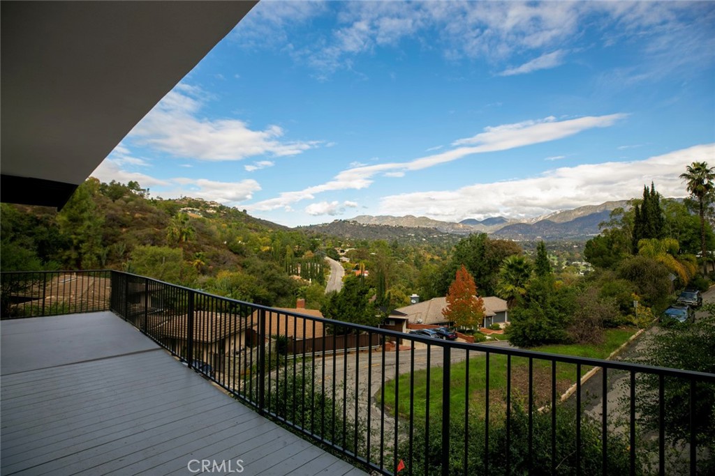 MLS #SR25257931 image #8