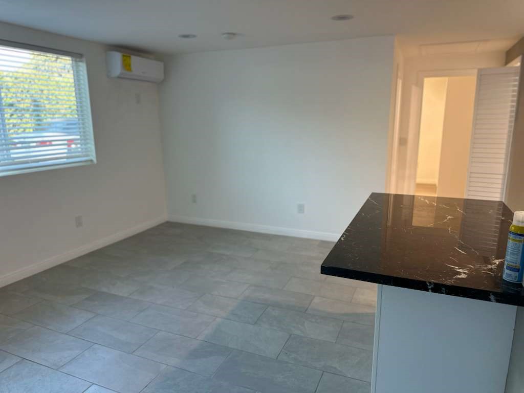 MLS #SR25257978 image #4