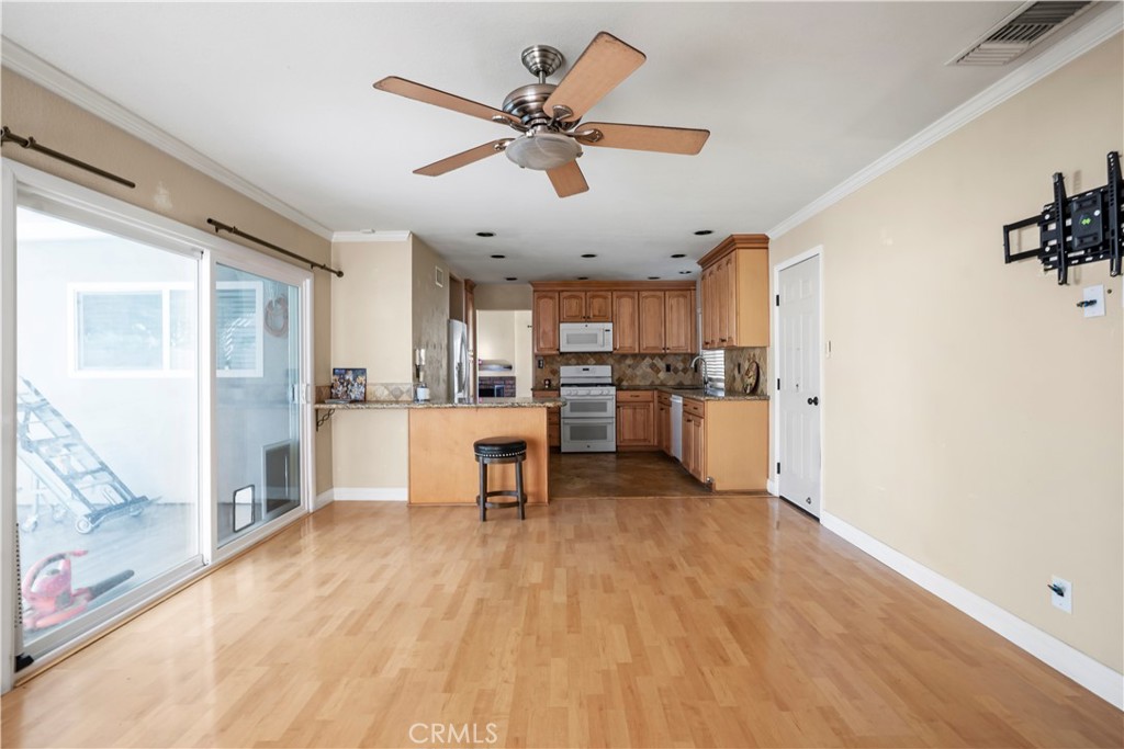 MLS #SR25257996 image #10