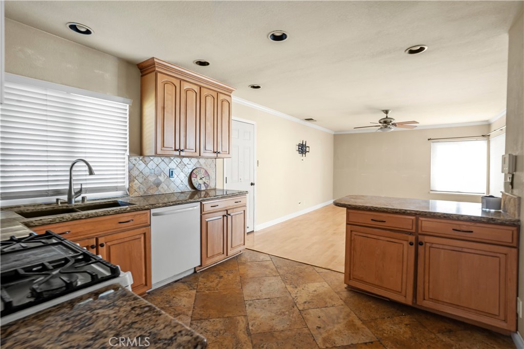 MLS #SR25257996 image #6