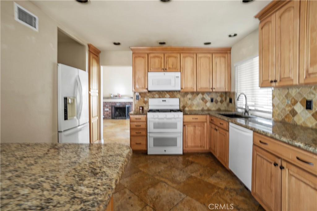 MLS #SR25257996 image #8