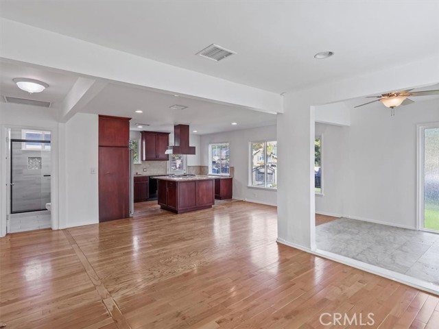 MLS #SR25258008 image #3