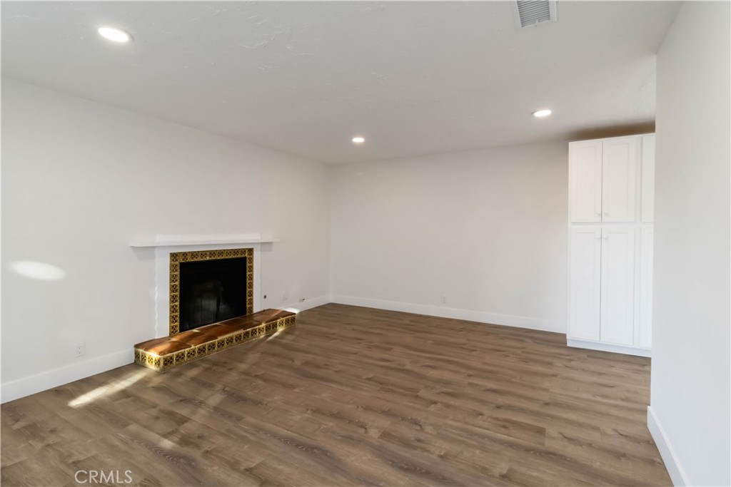 MLS #SR25258039 image #10