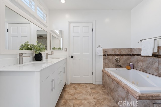 MLS #SR25258055 image #23