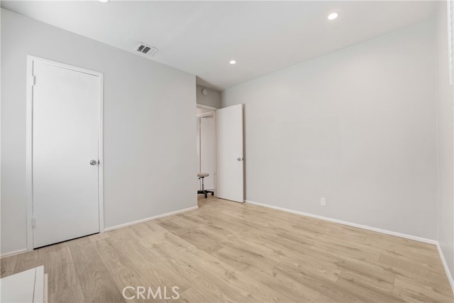 MLS #SR25258065 image #17