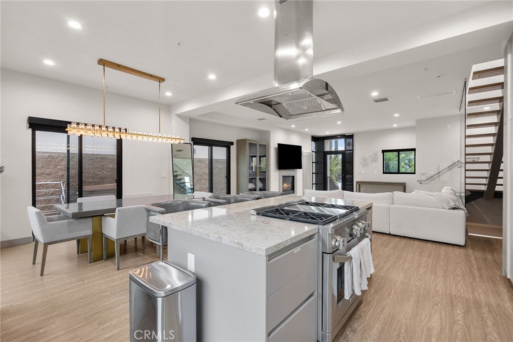 MLS #SR25258123 image #17