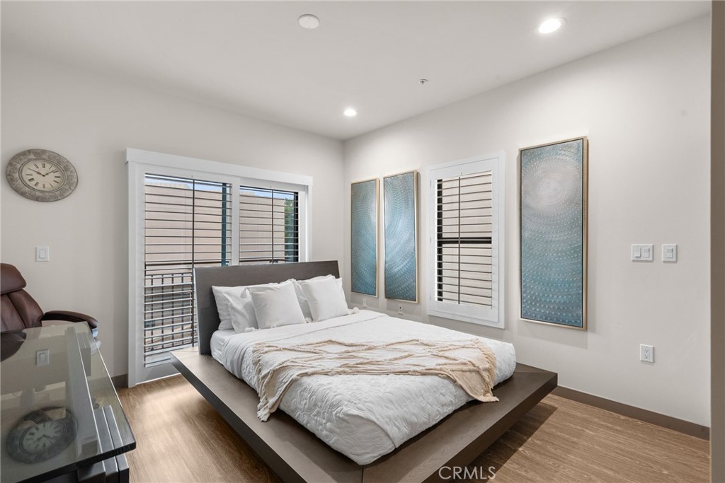 MLS #SR25258123 image #32