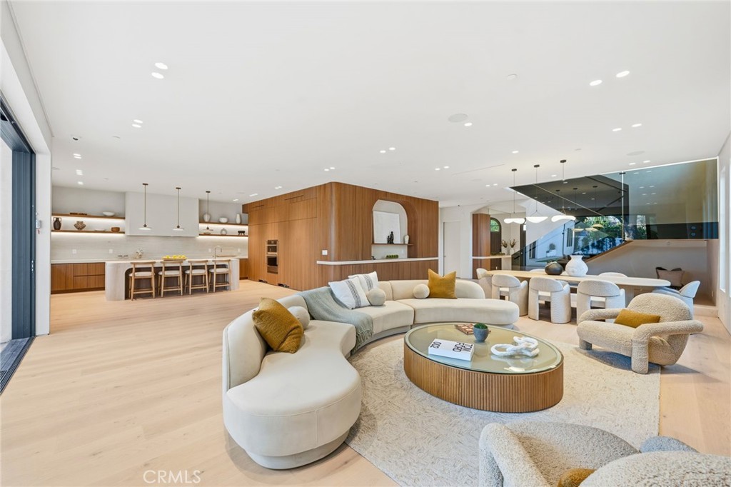 MLS #SR25258191 image #10