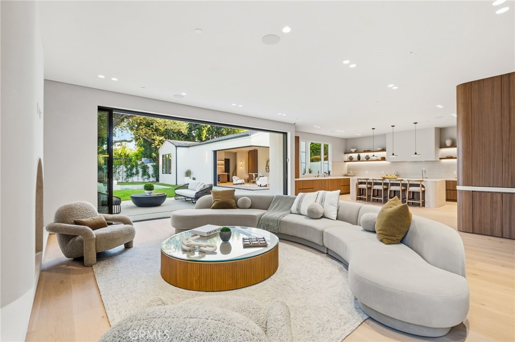 MLS #SR25258191 image #11