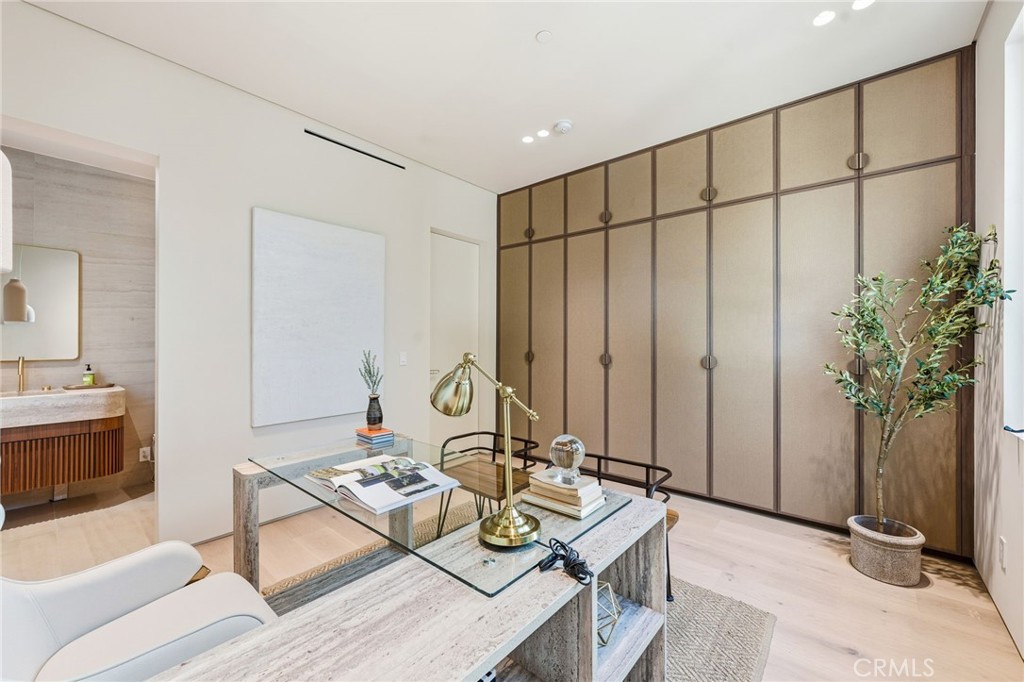 MLS #SR25258191 image #17