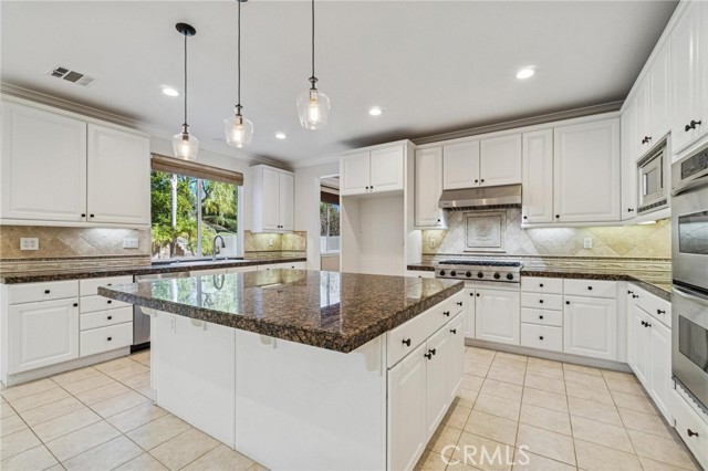 MLS #SR25258225 image #10