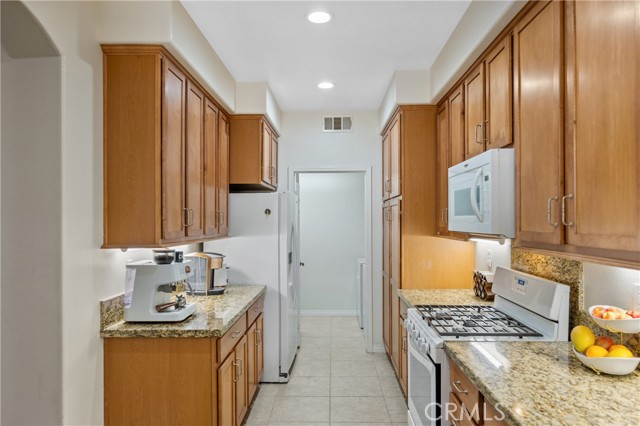 MLS #SR25258346 image #12