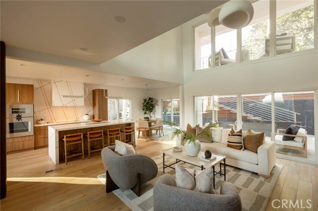 MLS #SR25258381 image #1