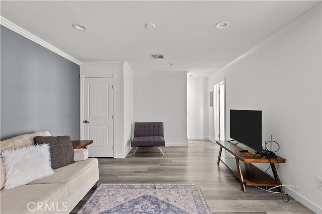 MLS #SR25258389 image #22