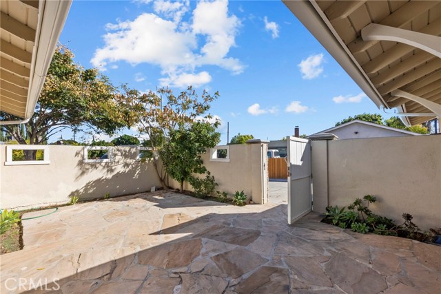 MLS #SR25258389 image #5