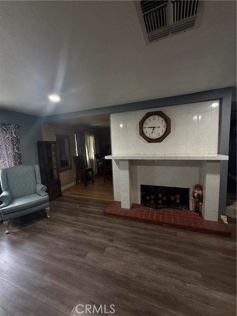 MLS #SR25258406 image #8