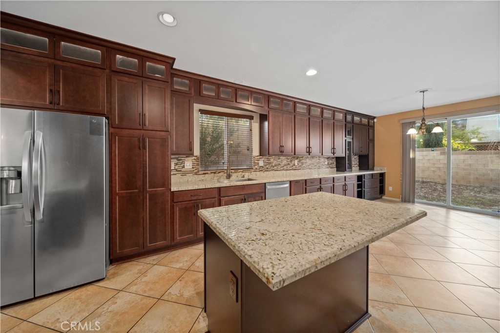 MLS #SR25258453 image #7