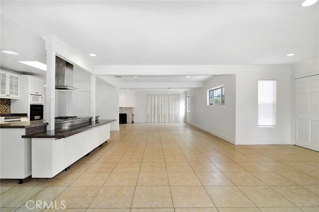 MLS #SR25258471 image #3