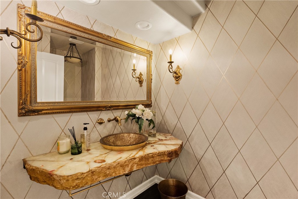 MLS #SR25258574 image #19