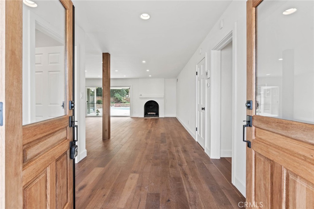 MLS #SR25258592 image #6