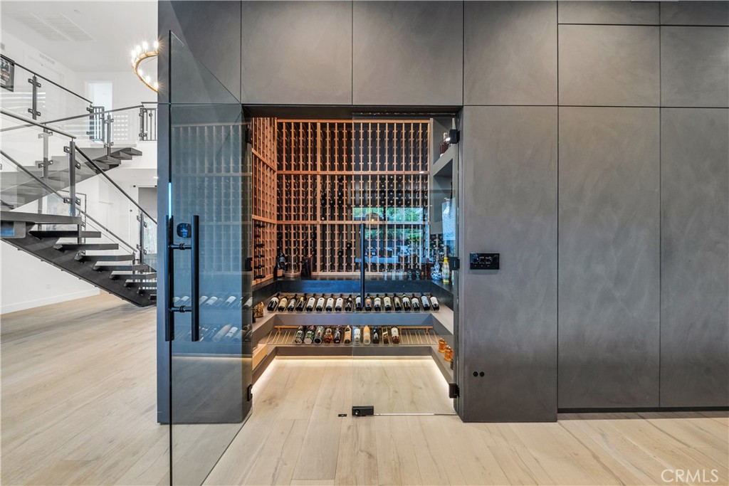 MLS #SR25258601 image #10