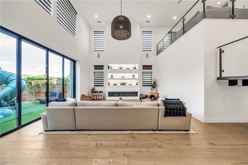 MLS #SR25258601 image #12