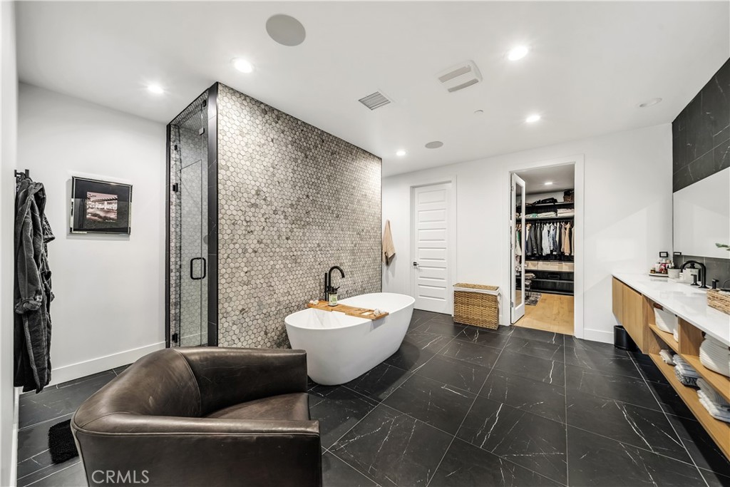 MLS #SR25258601 image #26