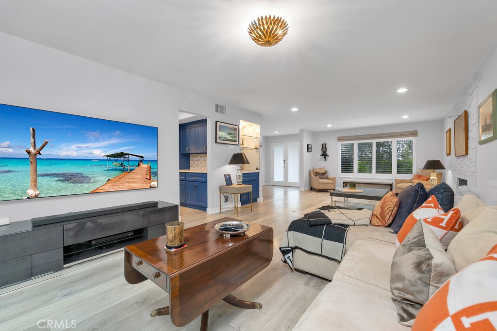 MLS #SR25258669 image #10