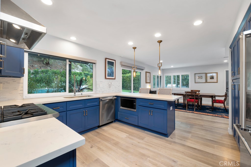 MLS #SR25258669 image #12