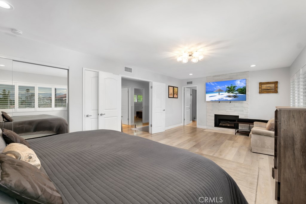 MLS #SR25258669 image #14