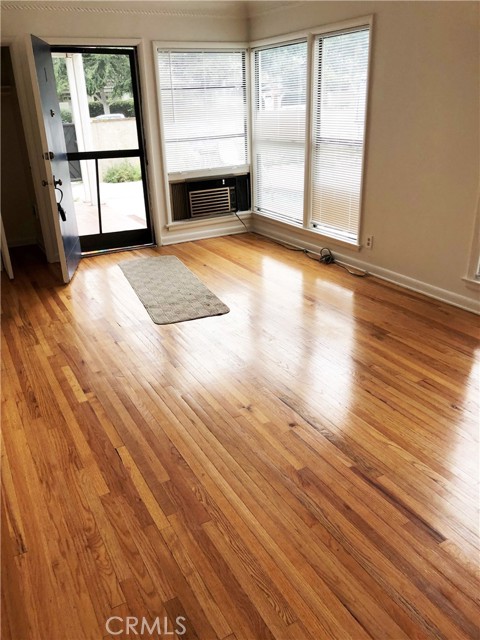 MLS #SR25258693 image #7