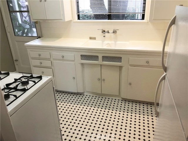 MLS #SR25258693 image #9