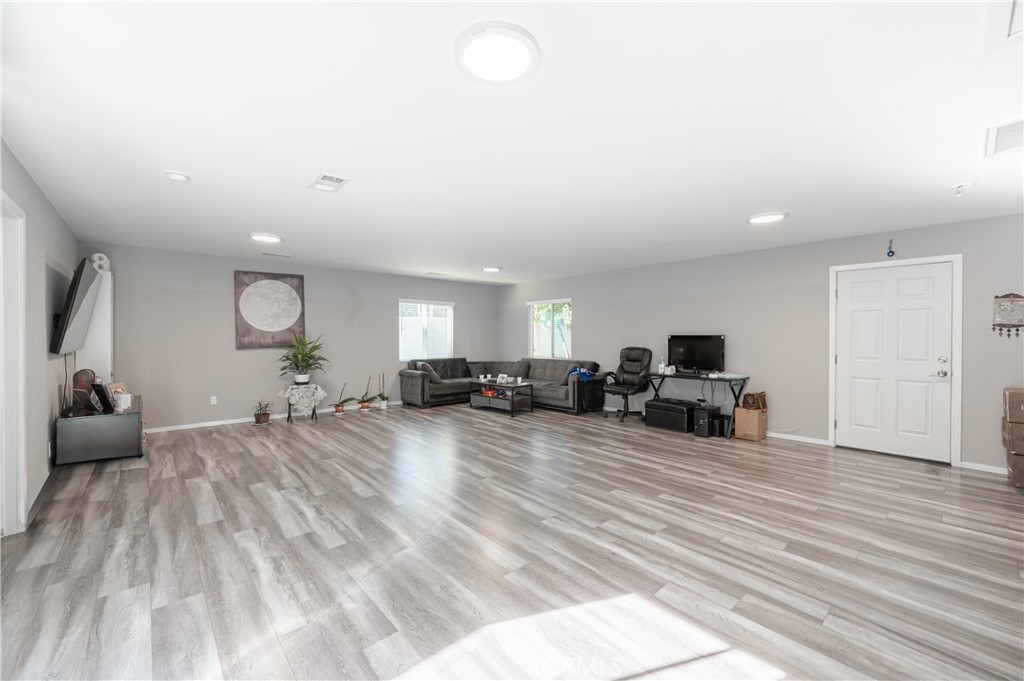 MLS #SR25258714 image #8