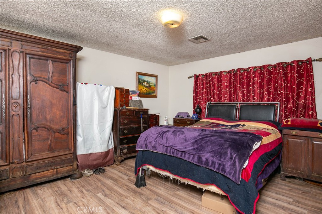 MLS #SR25258736 image #8