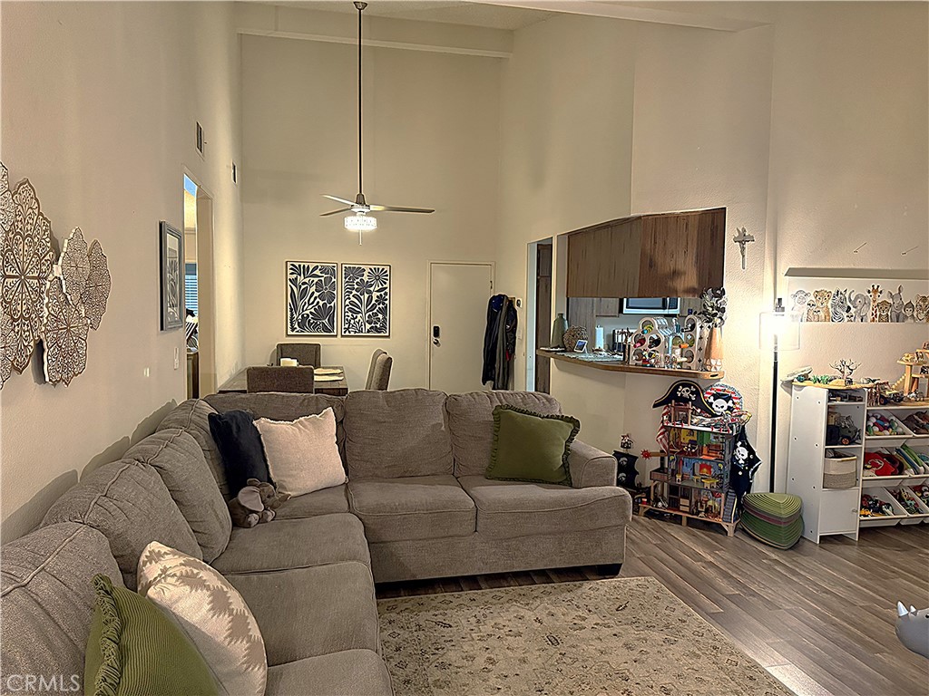 MLS #SR25258753 image #4