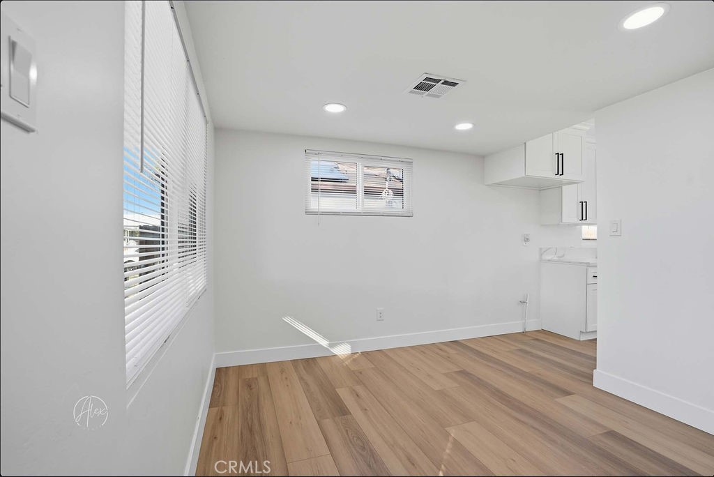 MLS #SR25258807 image #12