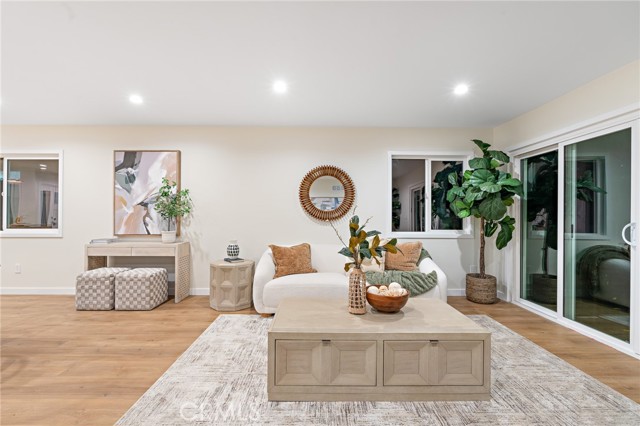 MLS #SR25258928 image #2