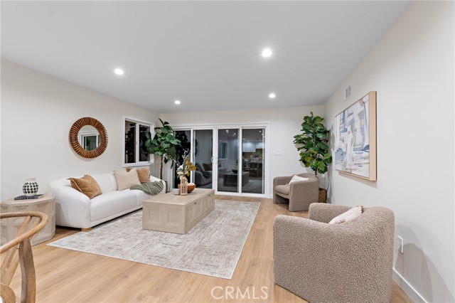 MLS #SR25258928 image #8