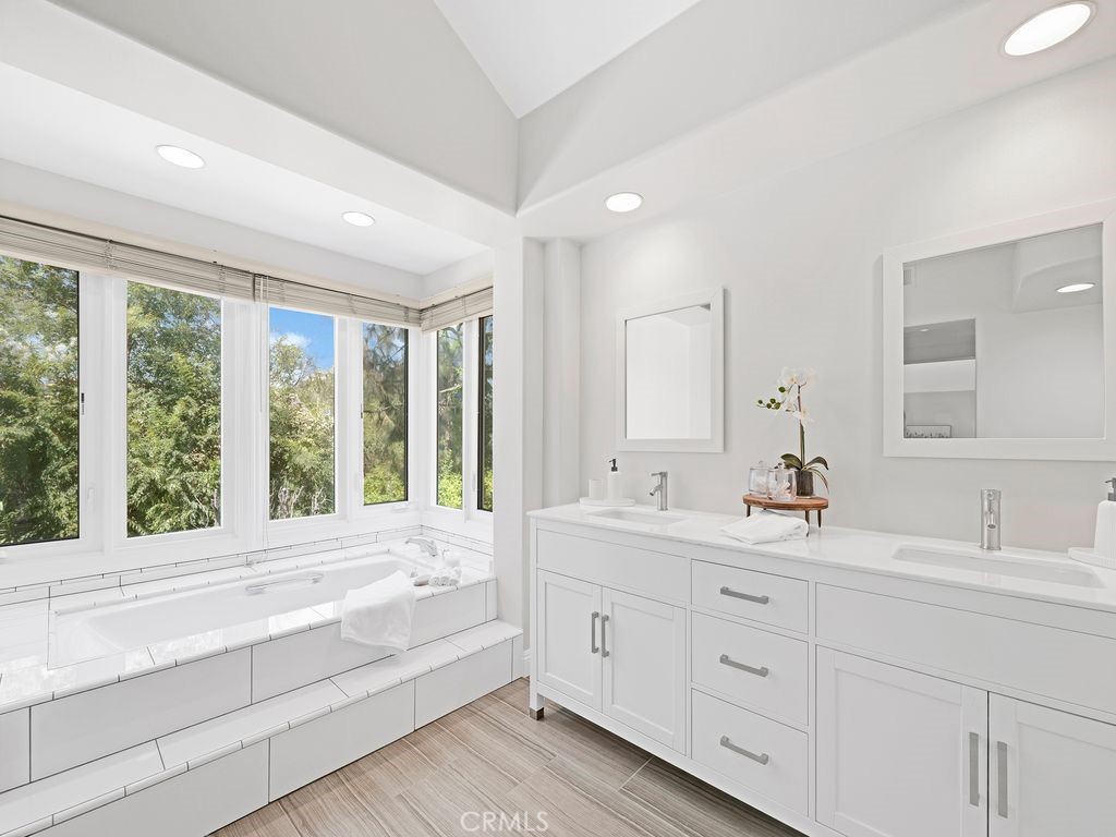 MLS #SR25258966 image #15