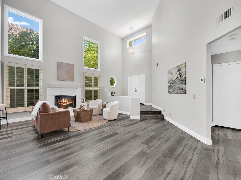 MLS #SR25258966 image #4