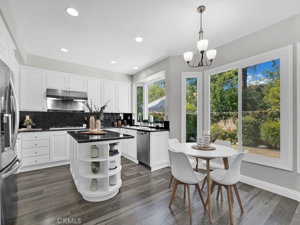 MLS #SR25258966 image #5