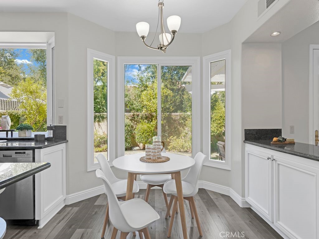 MLS #SR25258966 image #6