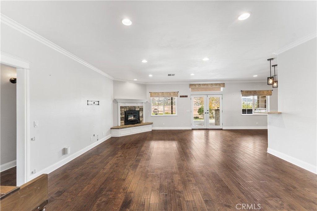 MLS #SR25259027 image #8